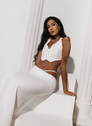 COVE SET ecru vest and skirt set